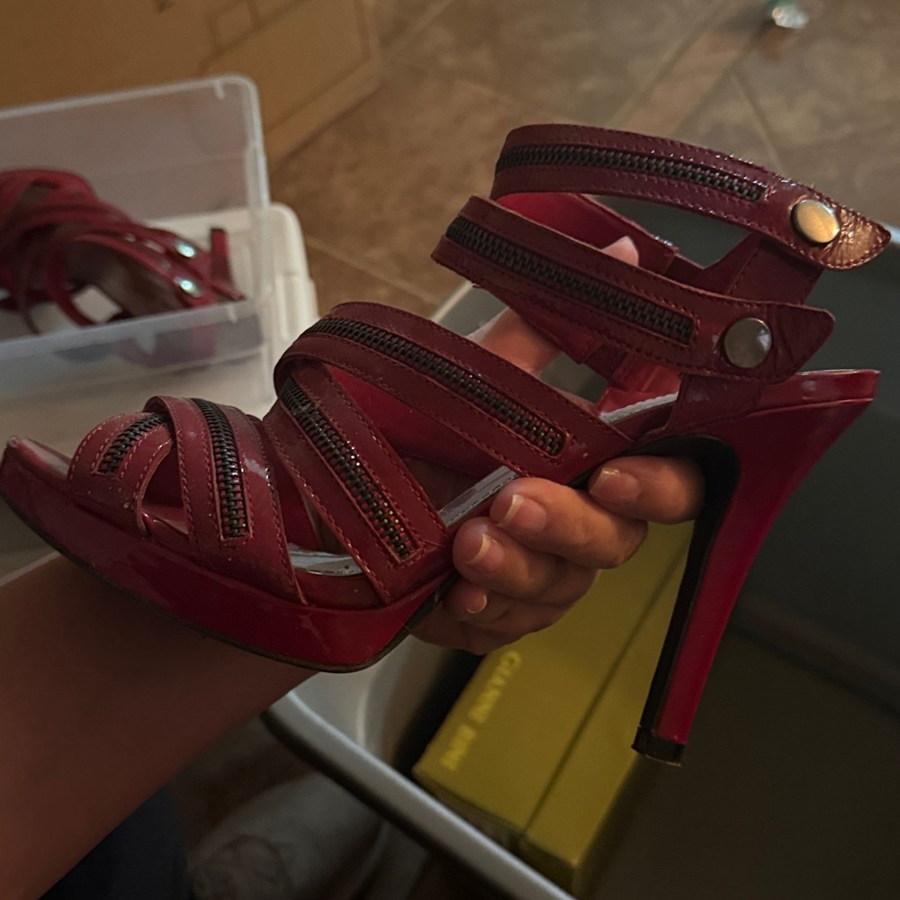 Gianni Bini Red Zipper-Trim Strappy High Heel Sandals - Picture 3 of 8